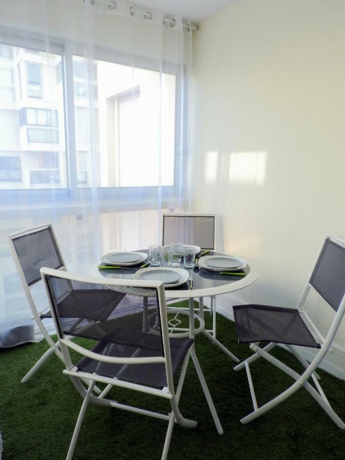 Appartement T2 De 40M2 Refait A Neuf Pour Vous ! Climatise La Grande Motte Dış mekan fotoğraf